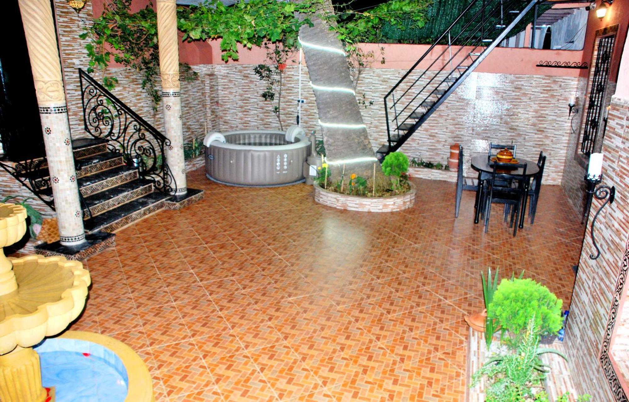 Dar Lghzal Special Offer In Rabat Winner Of Guest Experience 2025 Awards Traditional Sahrawi And Berber Privative Villa With Swimming Pool Jacuzzi Sea View And On Site Restaurant Ideal For Family And Groups In Rabat'S Center No Car Required Exterior foto