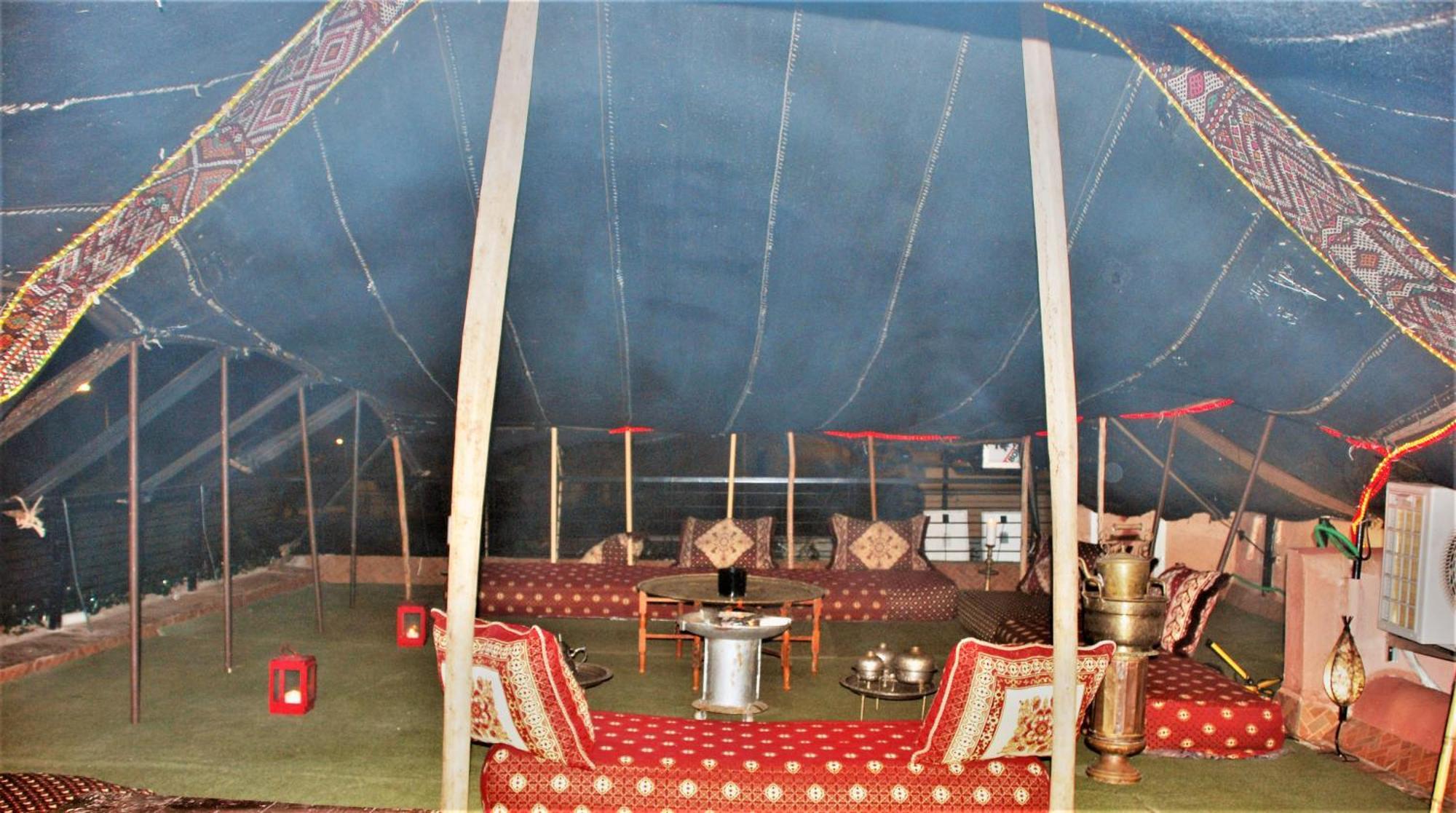 Dar Lghzal Special Offer In Rabat Winner Of Guest Experience 2025 Awards Traditional Sahrawi And Berber Privative Villa With Swimming Pool Jacuzzi Sea View And On Site Restaurant Ideal For Family And Groups In Rabat'S Center No Car Required Exterior foto